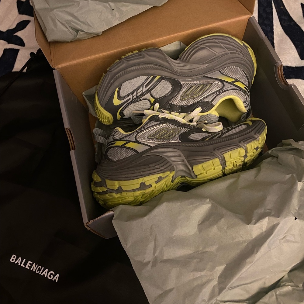 Balenciaga Gray and Yellow/Green 10xl Sneakers 41